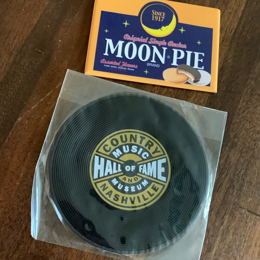 Nashville magnets